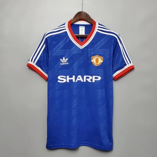 Manchester United 1986-1987 third shirt