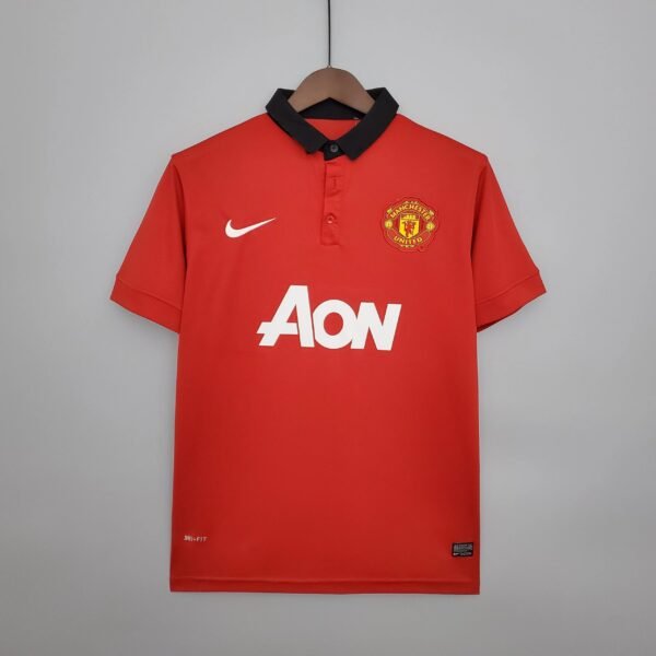 Manchester United 2013-2014 home shirt